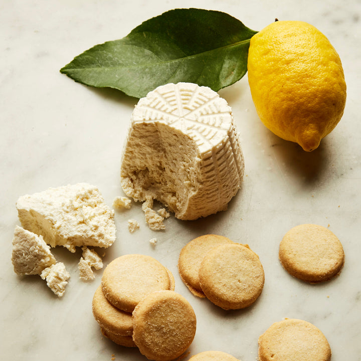 Ricotta &amp; Lemon Mousse Biscuit